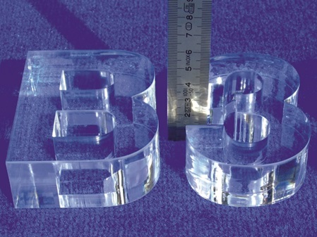 Acrylglas Plexiglas® GS farblos 30mm Stärke gelasert glänzende Kanten