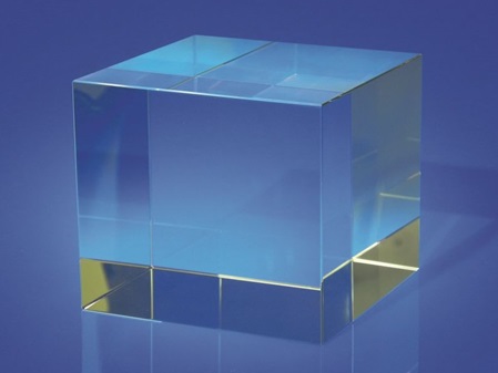 Acrylglas Quader diamantgefräst